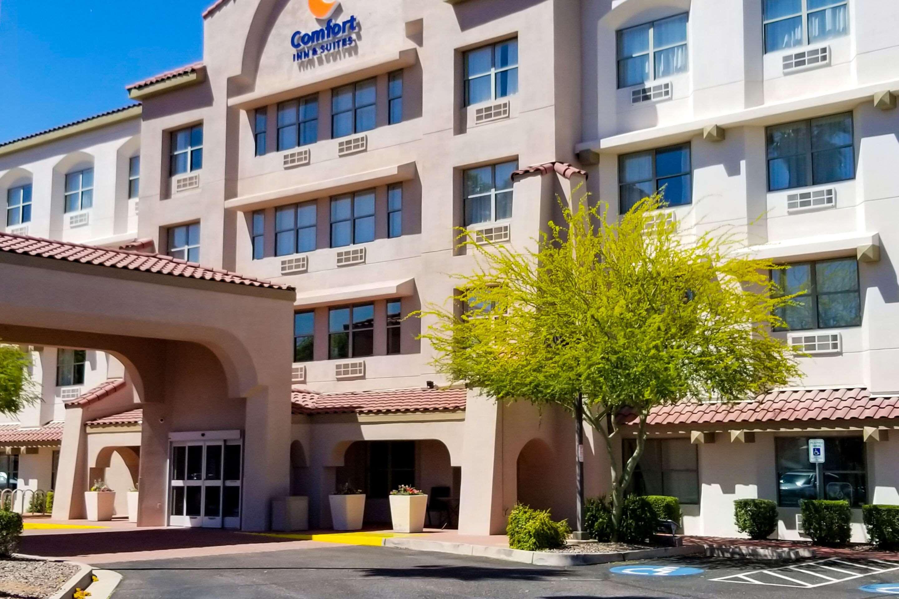 Comfort Inn & Suites Tempe Phoenix Sky Harbor Airport 外观 照片